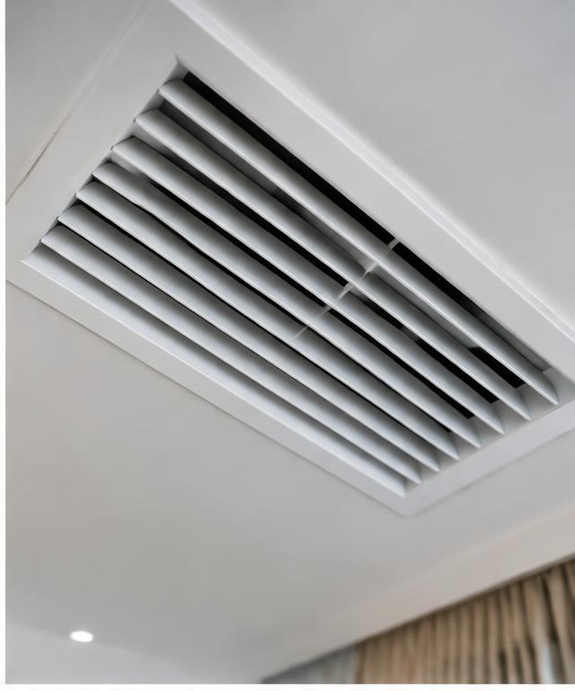 Depois — grelha de ventilação com mofo